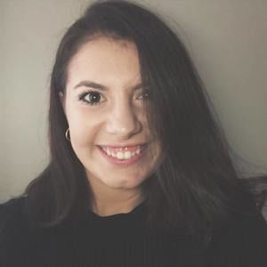 Meet your Posher, Ariana